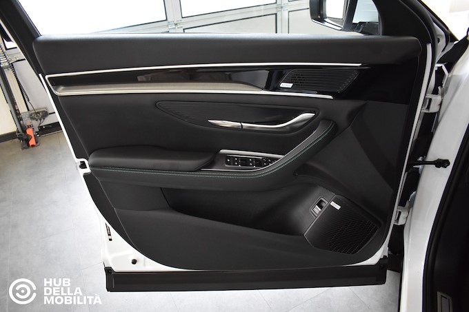 BYD Seal U DM-i 1.5 218 CV PHEV Boost